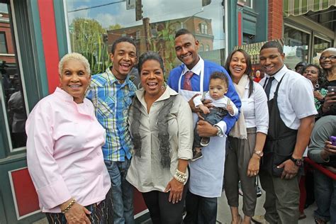 Sweetie Pie's Owneries: Hidden Gems for Southern Soul Food and Sweet Treats